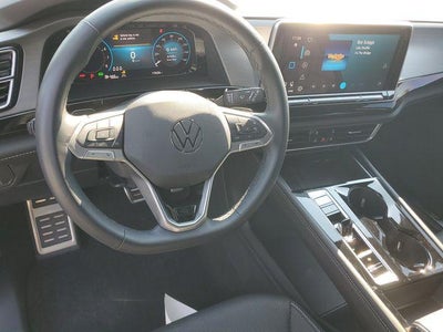 2025 Volkswagen Atlas Cross Sport 2.0T SE w/Technology