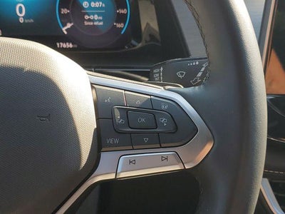 2025 Volkswagen Atlas Cross Sport 2.0T SE w/Technology