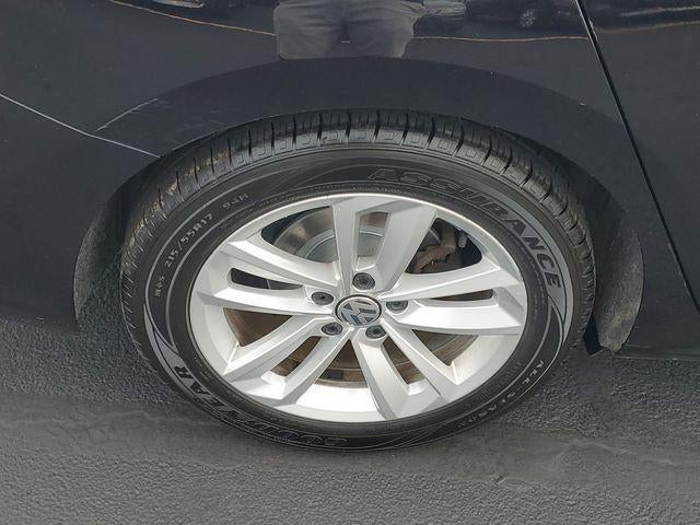 2020 Volkswagen Passat 2.0T SE