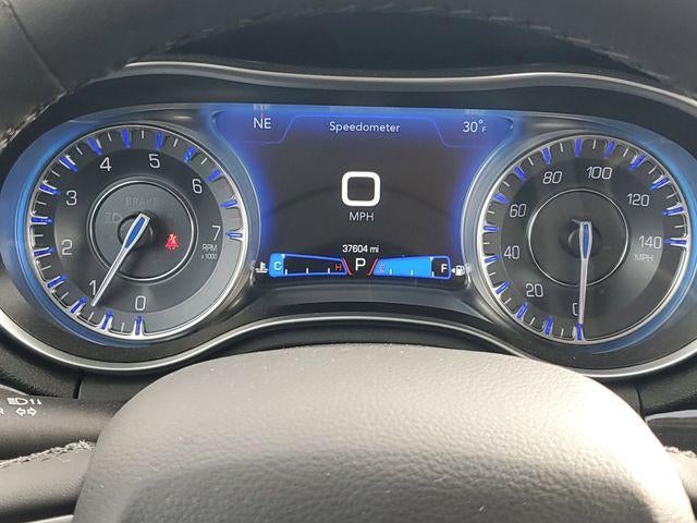 2023 Chrysler 300 Touring L AWD