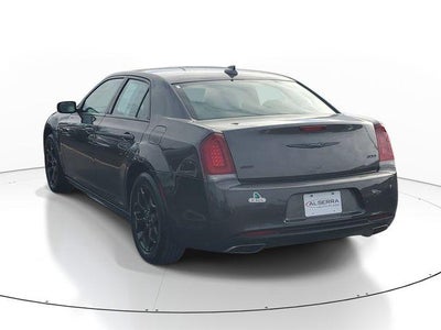 2023 Chrysler 300 Touring L AWD
