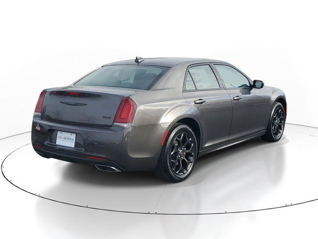 2023 Chrysler 300 Touring L AWD
