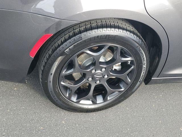 2023 Chrysler 300 Touring L AWD