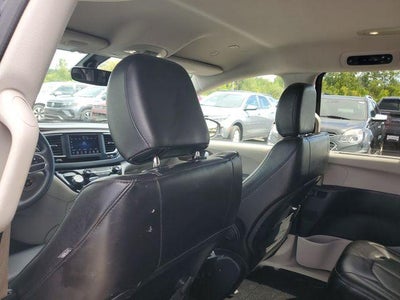 2021 Chrysler Voyager LXI