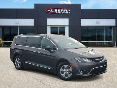 2017 Chrysler Pacifica Touring-L Plus