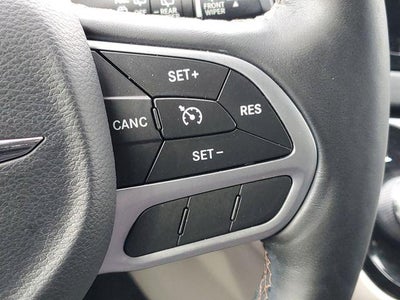 2017 Chrysler Pacifica Touring-L Plus