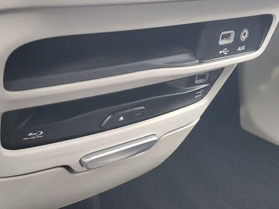 2017 Chrysler Pacifica Touring-L Plus