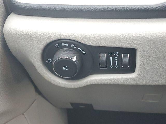 2022 Chrysler Pacifica Touring L AWD