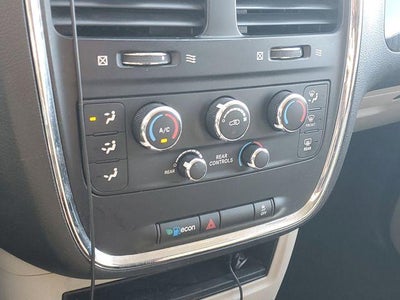 2016 Dodge Grand Caravan SE