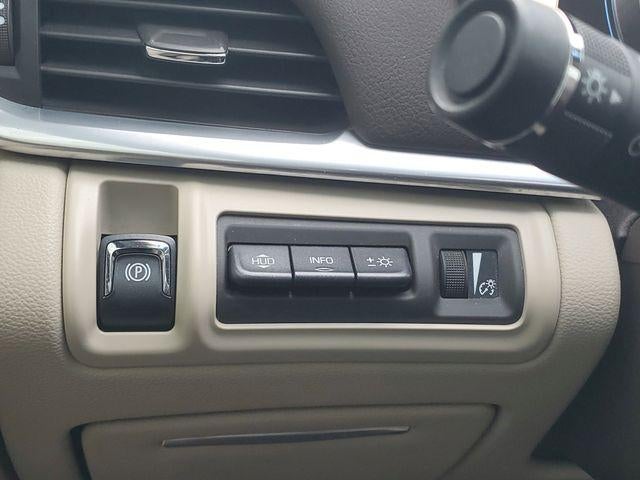 2013 Cadillac XTS Premium