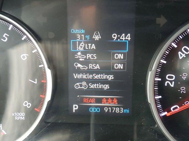 2020 Toyota RAV4 LE