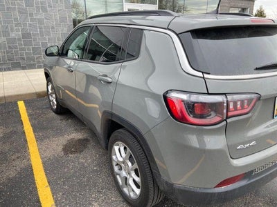 2023 Jeep Compass Latitude Lux