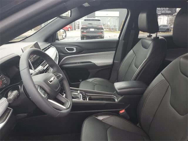 2023 Jeep Compass Latitude Lux FWD