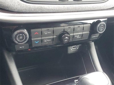 2023 Jeep Compass Latitude Lux FWD