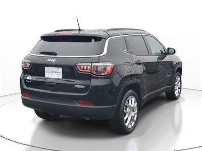 2023 Jeep Compass Latitude Lux FWD