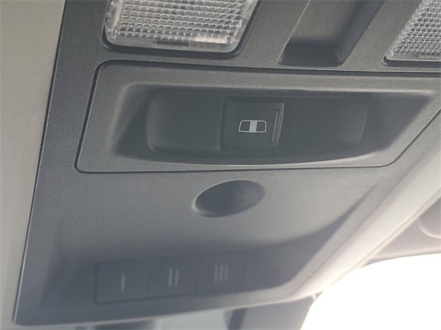 2017 RAM 1500 Big Horn Crew Cab 4x4 5'7" Box