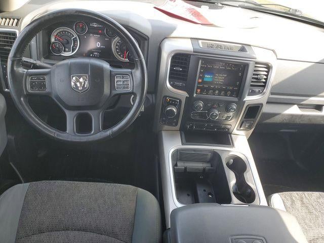 2017 RAM 1500 Big Horn Crew Cab 4x4 5'7" Box