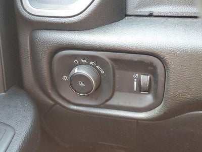 2021 RAM 2500 Tradesman Crew Cab 4x4 6'4" Box