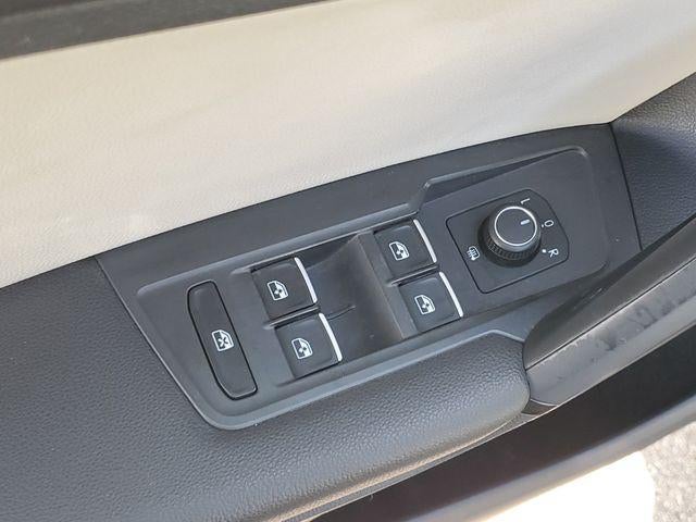 2019 Volkswagen Tiguan 2.0T SEL