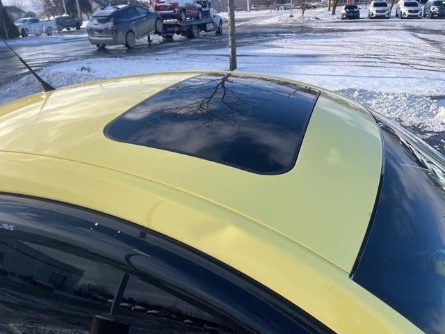 2001 Volkswagen New Beetle GLS