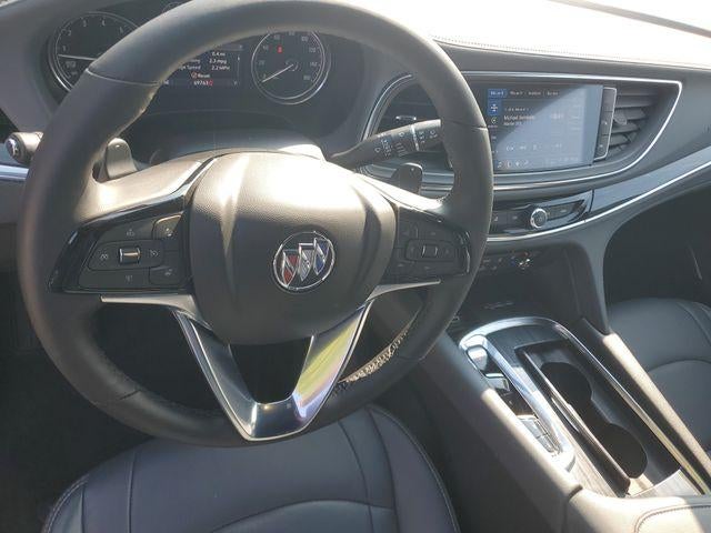 2022 Buick Enclave Essence