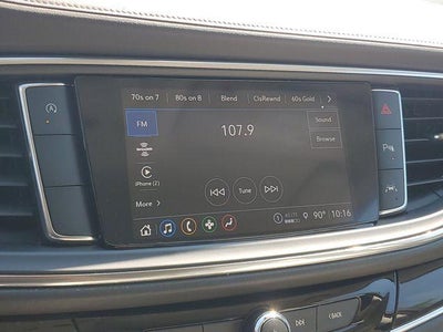 2024 Buick Enclave Essence