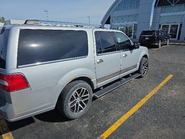2014 Lincoln Navigator L Base