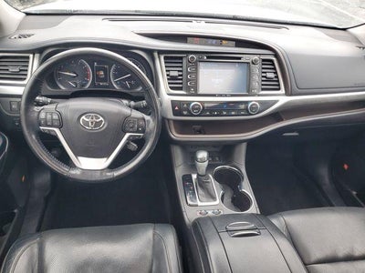 2017 Toyota Highlander Limited