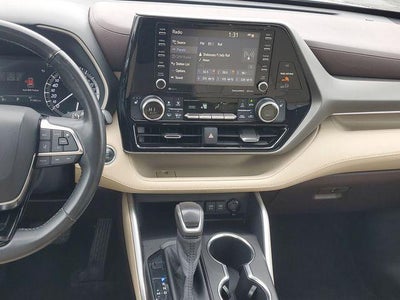 2020 Toyota Highlander XLE