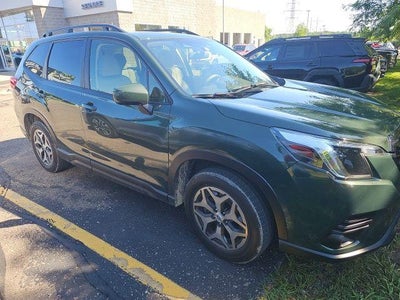 2023 Subaru Forester Premium
