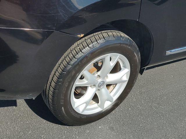 2011 Nissan Rogue SV