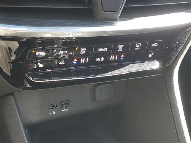 2024 Buick Encore GX Avenir