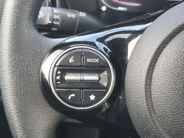 2023 Kia Alma S