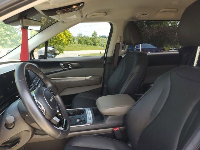2025 Kia Carnival MPV LXS