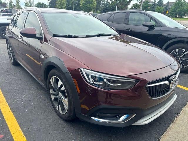 2019 Buick Regal TourX Essence
