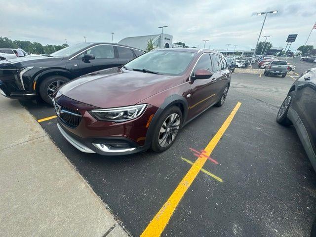 2019 Buick Regal TourX Essence