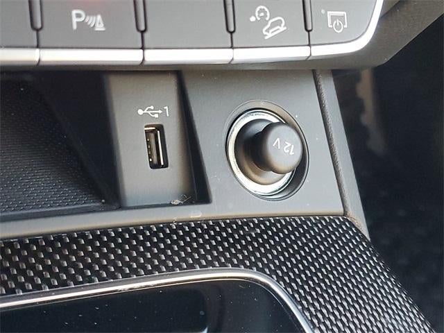 2022 Audi SQ5 Premium TFSI quattro Tiptronic