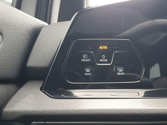 2023 Volkswagen Golf GTI 2.0T Autobahn