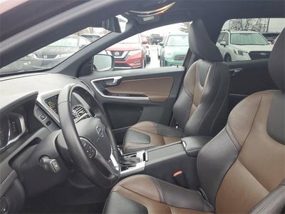2016 Volvo XC60 T5 Premier